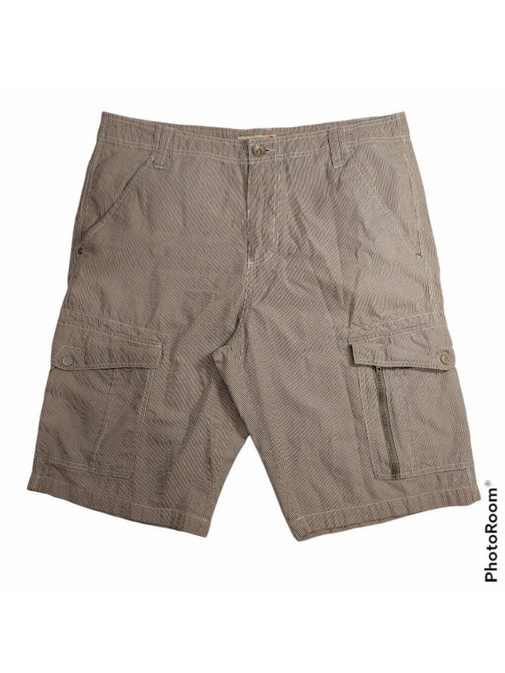 Guess Shorts Mens Size 36 measures 40 Gray white stripes Cargo Pocket snap flaps